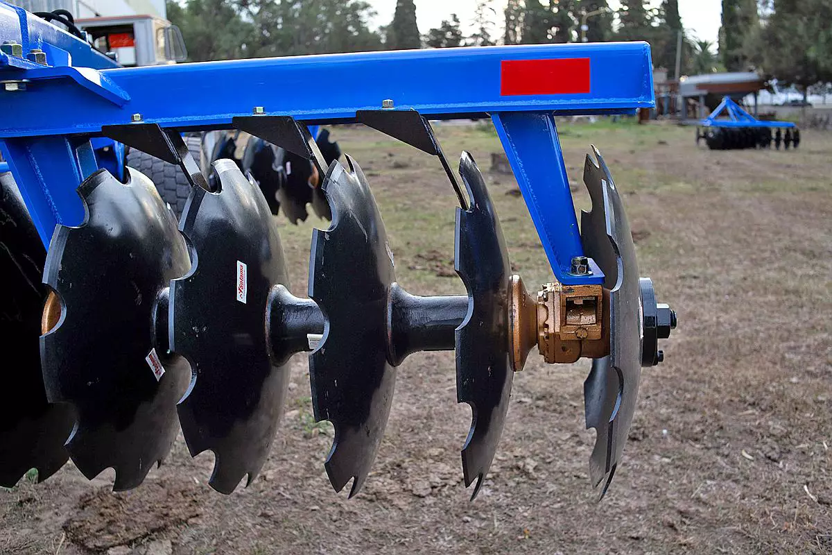 Rastra excéntrica RE-95